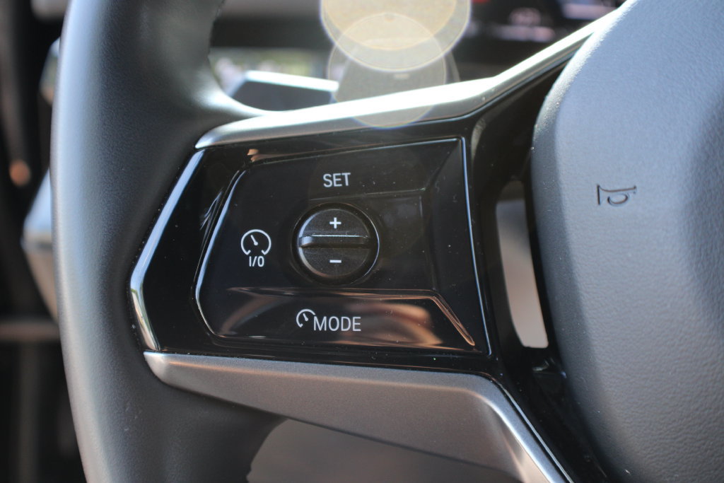 Used 2025 BMW 530i RWD image 14