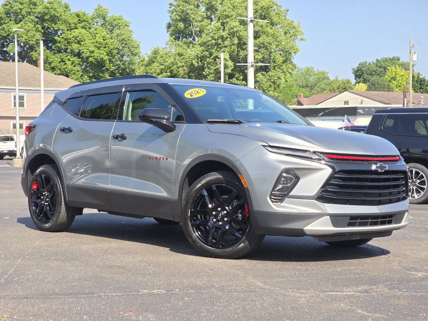 Used 2023 Chevrolet Blazer LT w/ Convenience Package AWD/4WD image 2