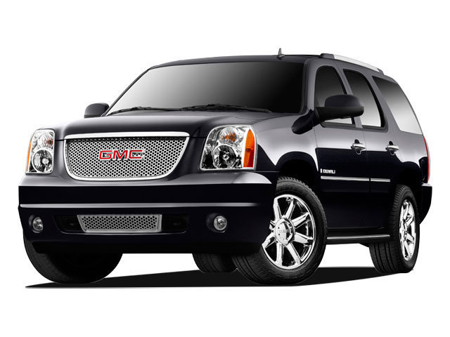 Used 2010 GMC Yukon Denali image 2