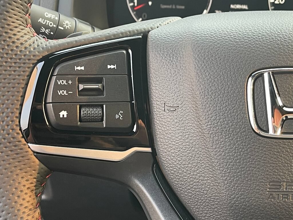 New 2026 Honda Ridgeline Black Edition image 16