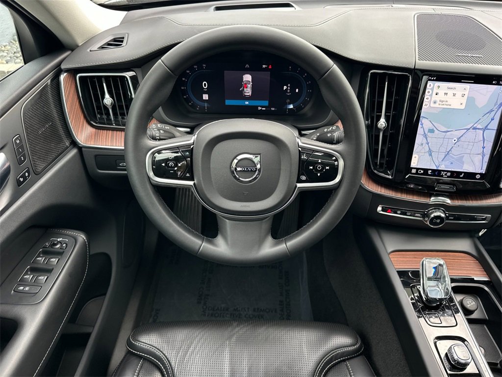 Certified 2023 Volvo XC60 B5 Ultimate image 13