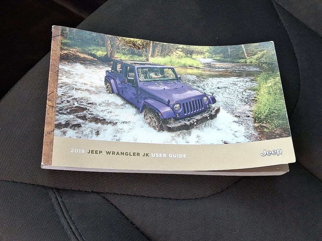 Used 2018 Jeep Wrangler Sport AWD/4WD image 26