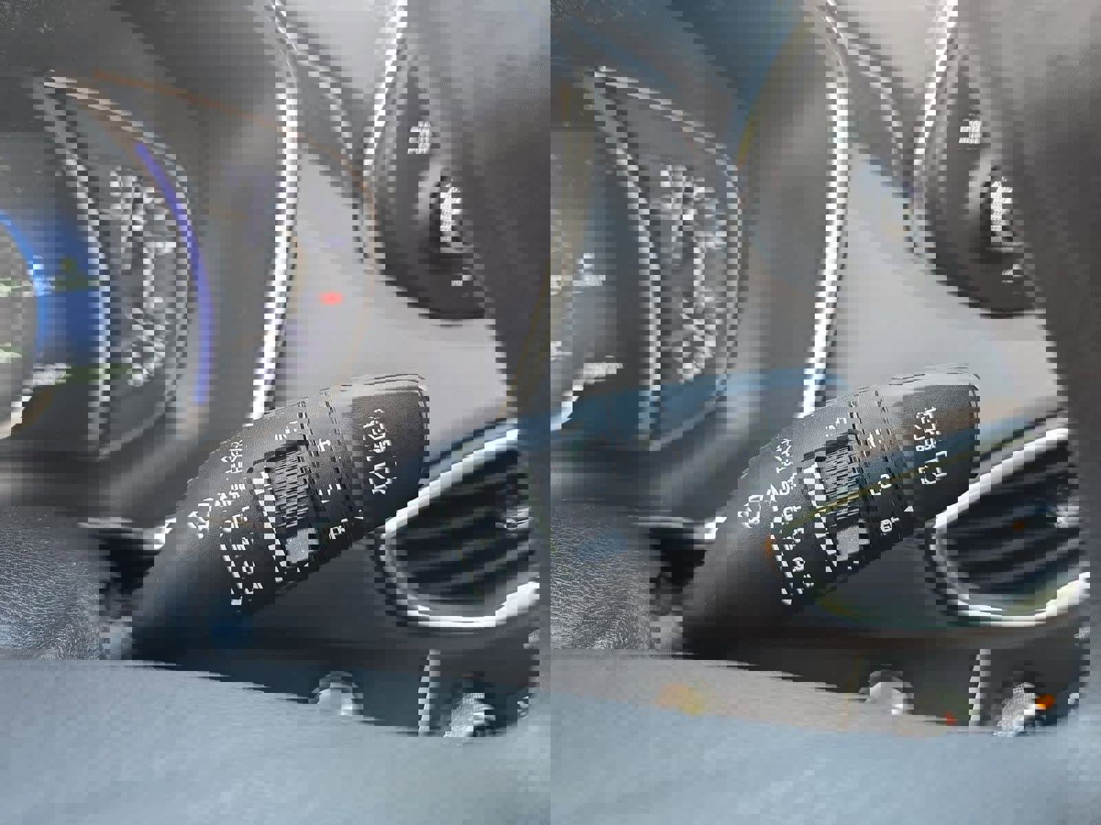 Used 2020 Hyundai Santa Fe SEL image 24