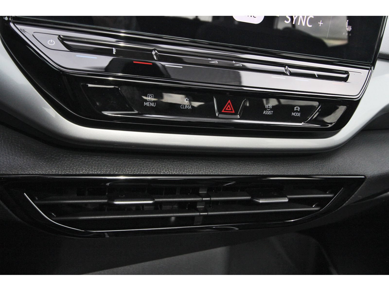 Used 2023 Volkswagen ID.4 Pro AWD/4WD image 26
