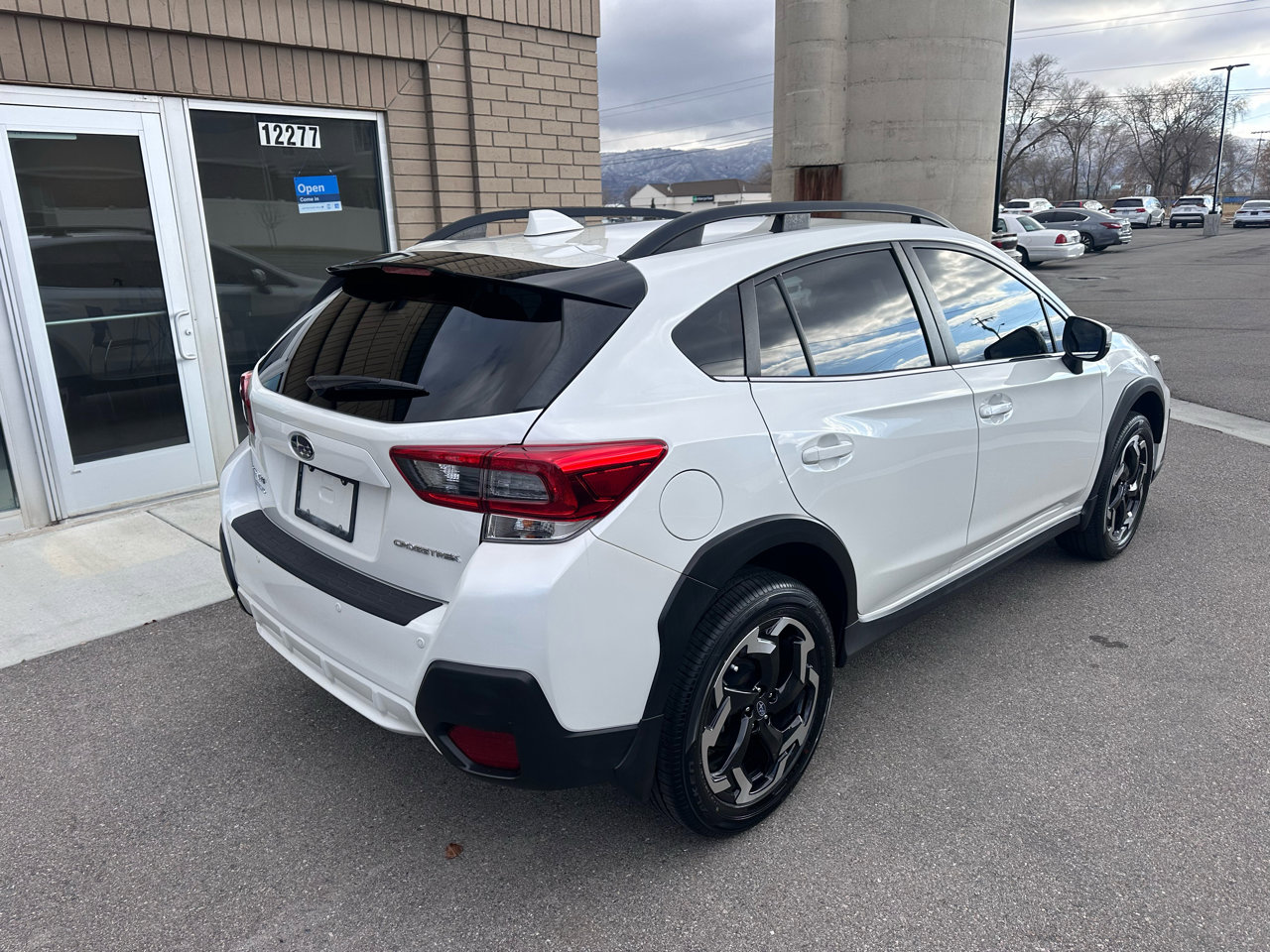Used 2022 Subaru Crosstrek 2.5i Limited w/ Moonroof Package 2 image 11