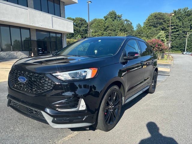 Used 2020 Ford Edge ST-Line FWD image 3
