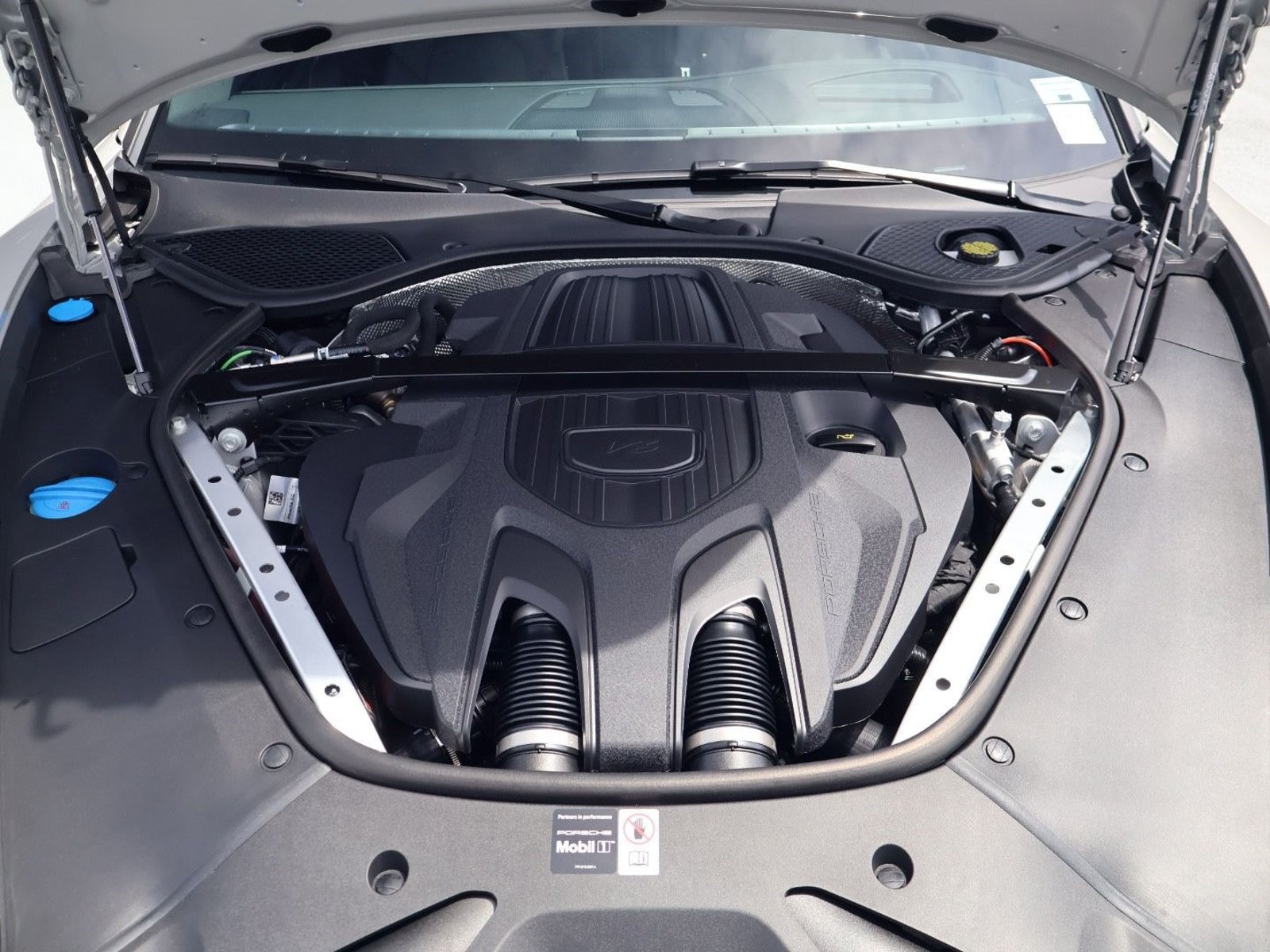 New 2026 Porsche Panamera 4 AWD/4WD image 26