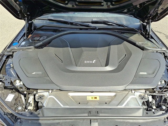 Used 2025 BMW i4 xDrive40i w/ M Sport Package image 30