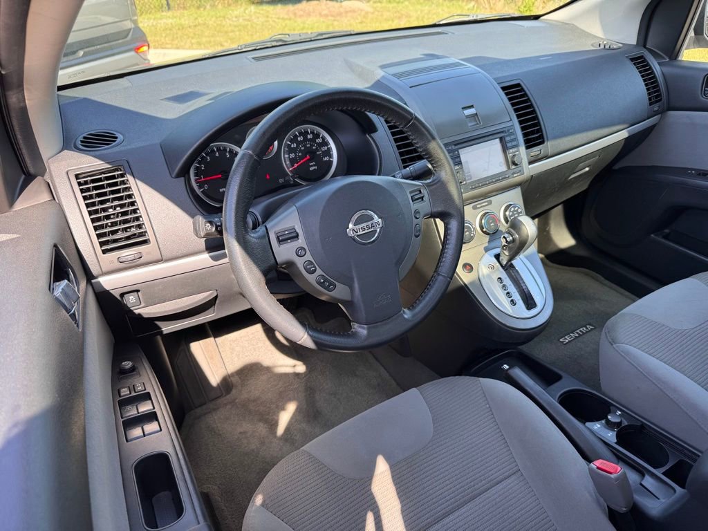 Used 2012 Nissan Sentra 2.0 SR w/ Special Edition Pkg image 16
