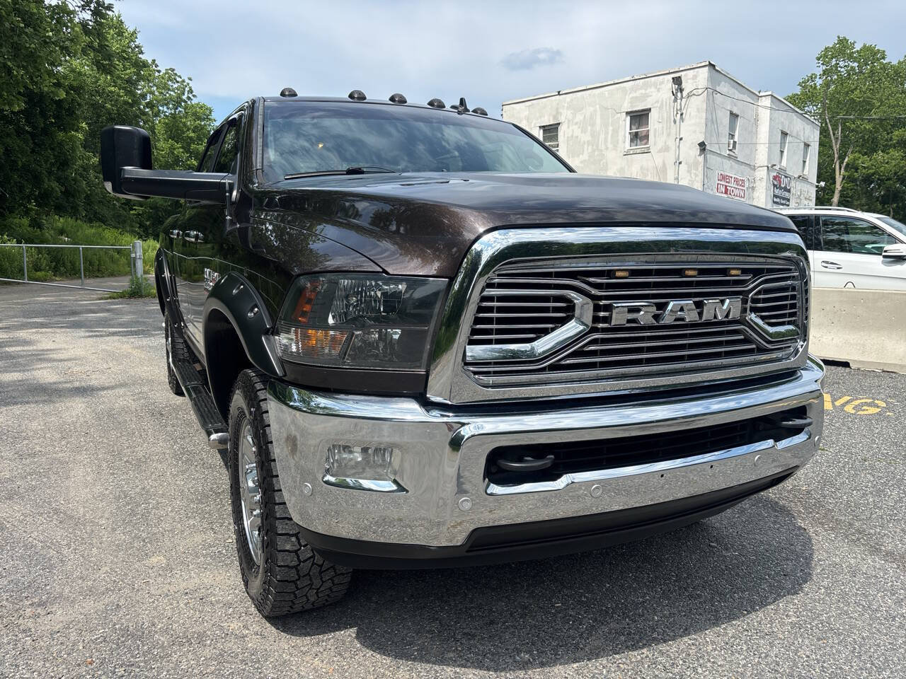 Used 2017 RAM 2500 SLT w/ Snow Chief Group AWD/4WD image 7