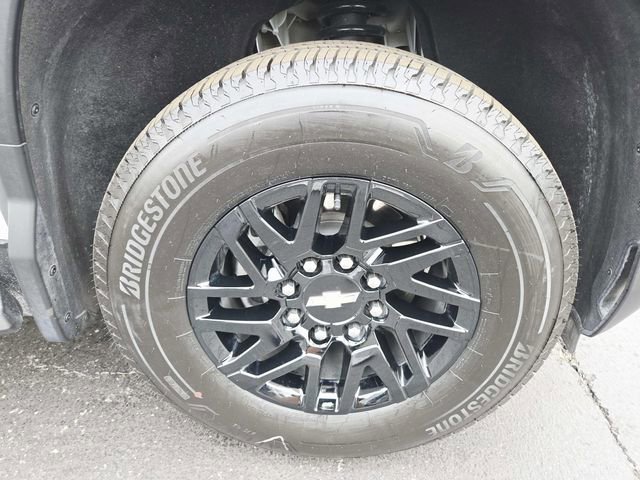 Used 2024 Chevrolet Silverado EV W/T image 15