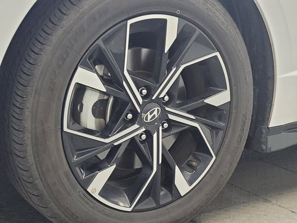 Used 2025 Hyundai Sonata SEL FWD image 31