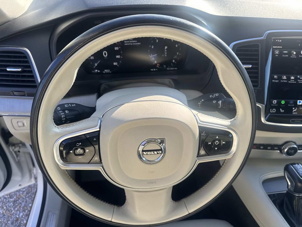 Used 2021 Volvo XC90 T5 Momentum w/ Climate Package image 24