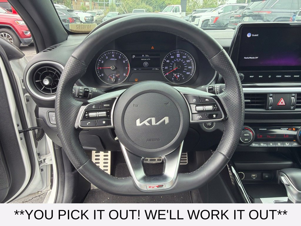 Used 2022 Kia Forte GT-Line w/ GT-Line Technology Package FWD image 11
