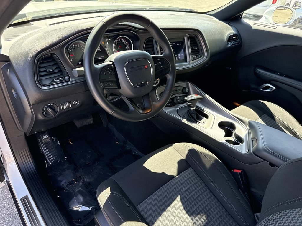 Used 2023 Dodge Challenger SXT AWD/4WD image 15