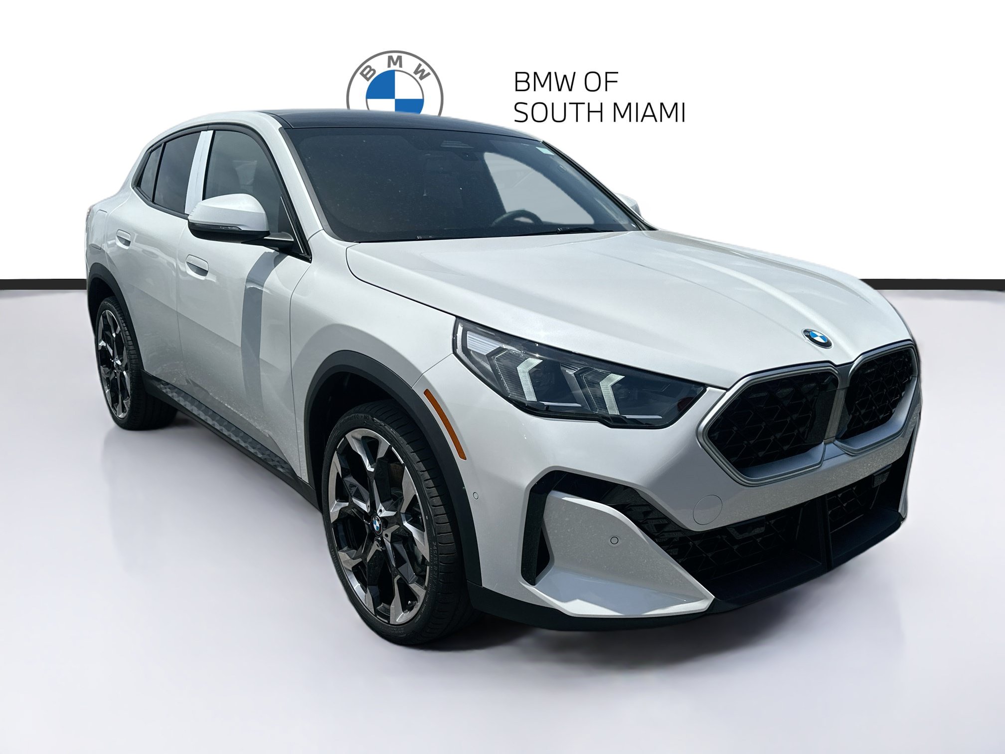 New 2026 BMW X2 xDrive28i w/ Convenience Package AWD/4WD image 1