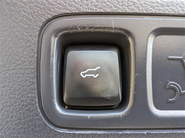 Used 2023 Ford Expedition Max Limited image 14