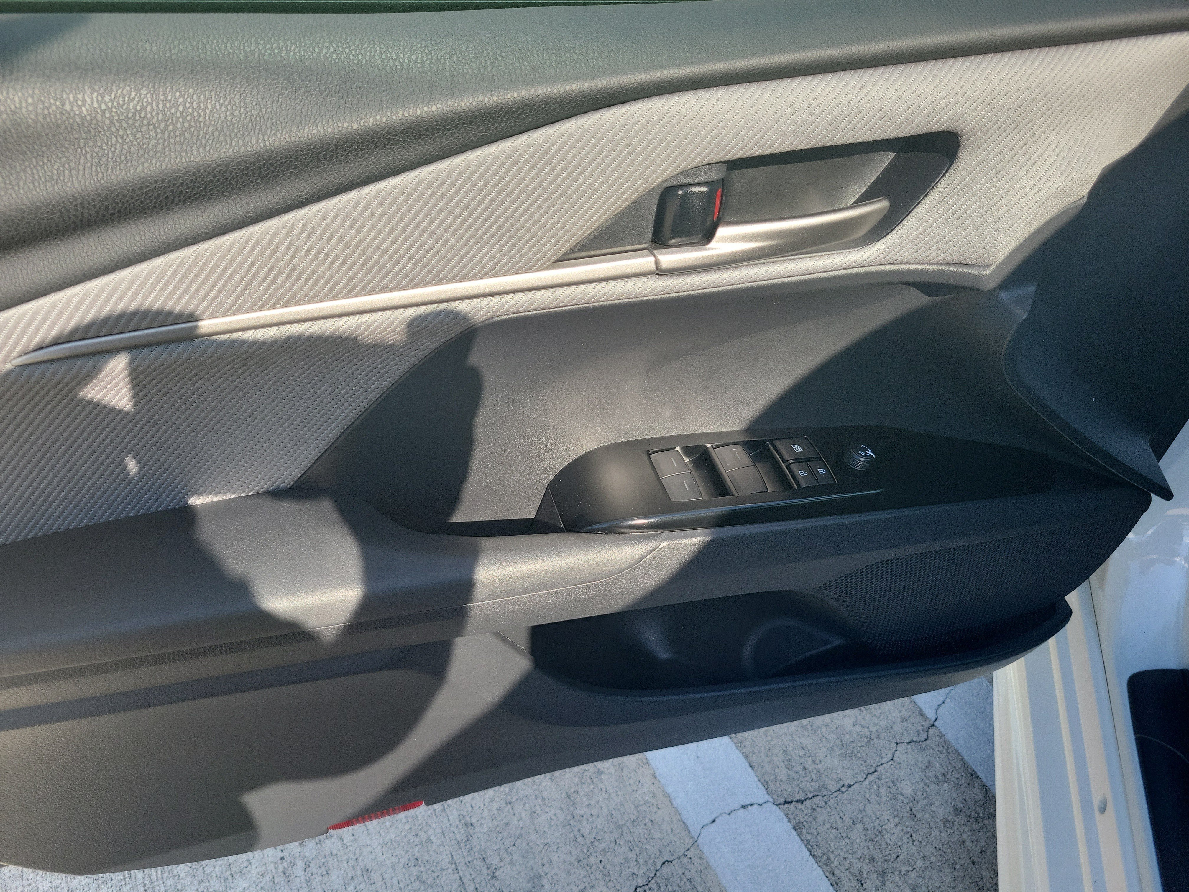 Certified 2025 Toyota Camry SE FWD image 20