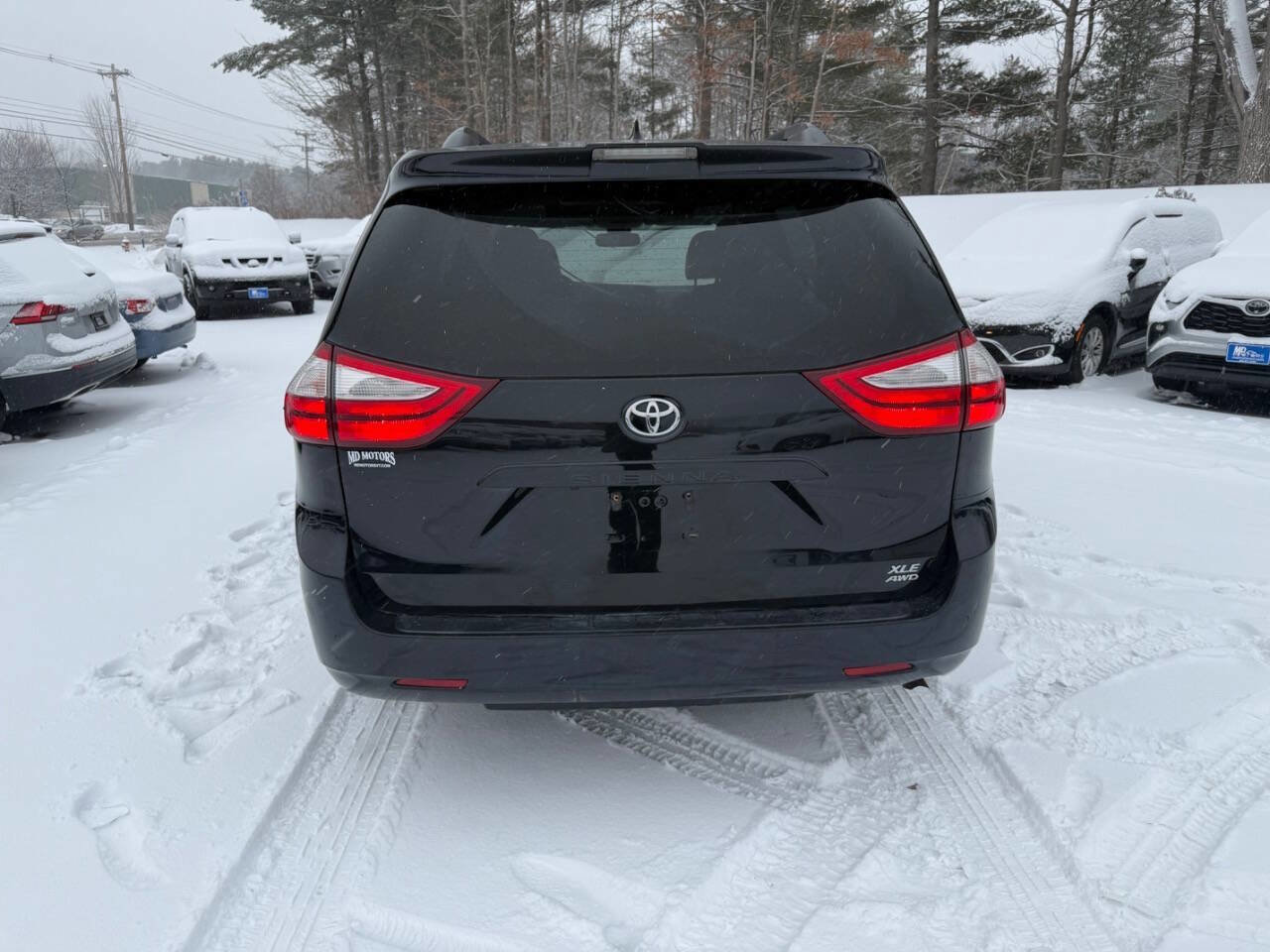 Used 2019 Toyota Sienna XLE Premium image 9