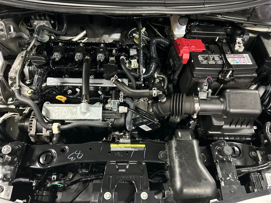Used 2025 Nissan Versa SV FWD image 24