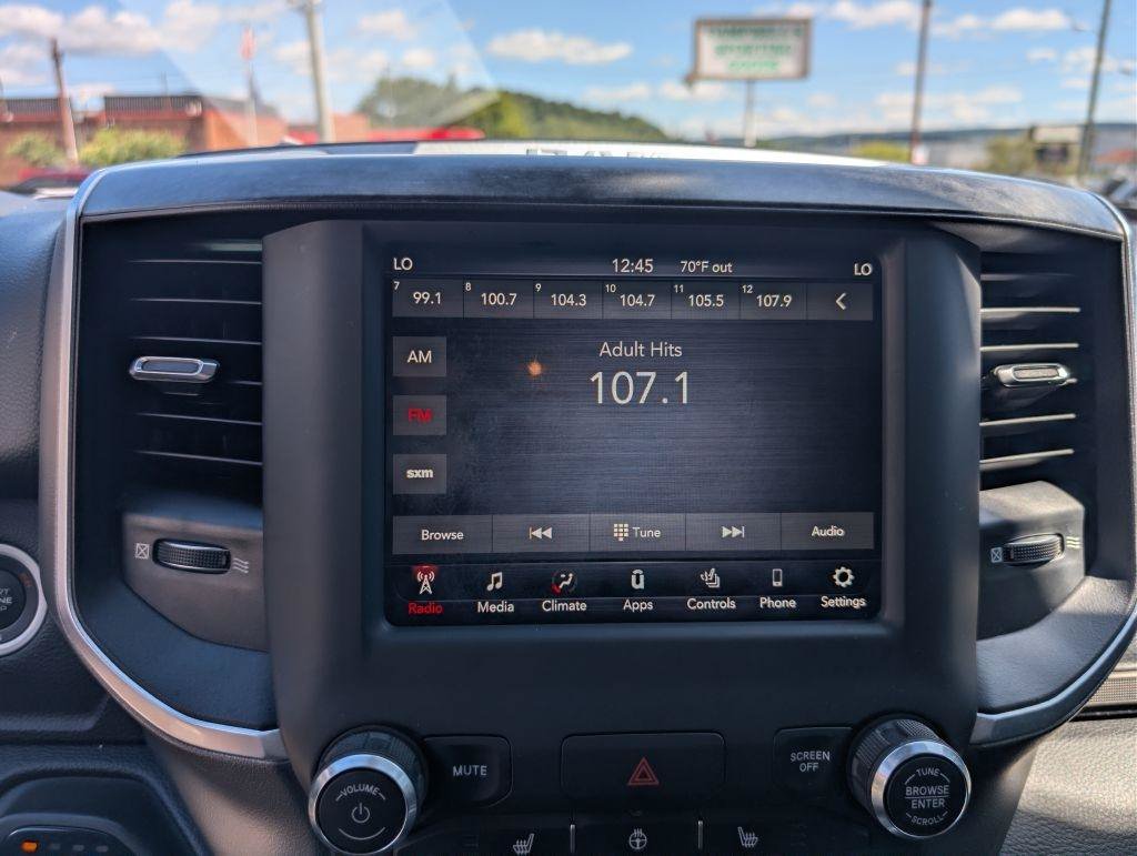 Used 2019 RAM 1500 Big Horn AWD/4WD image 29