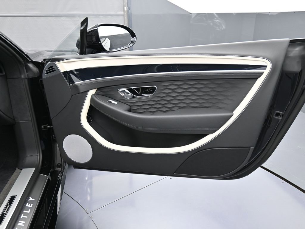 Certified 2025 Bentley Continental GT Speed image 25