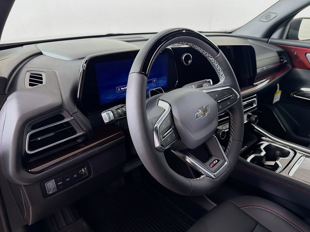 New 2026 Chevrolet Traverse Z71 w/ Enhanced Driving Package AWD/4WD image 9