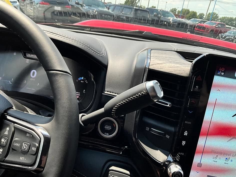 New 2026 RAM 3500 Limited AWD/4WD image 18