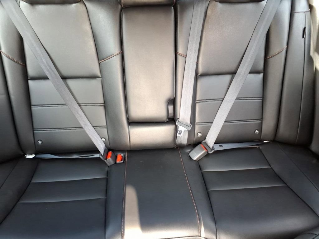 Used 2023 Nissan Sentra SR w/ SR Premium Package FWD image 17