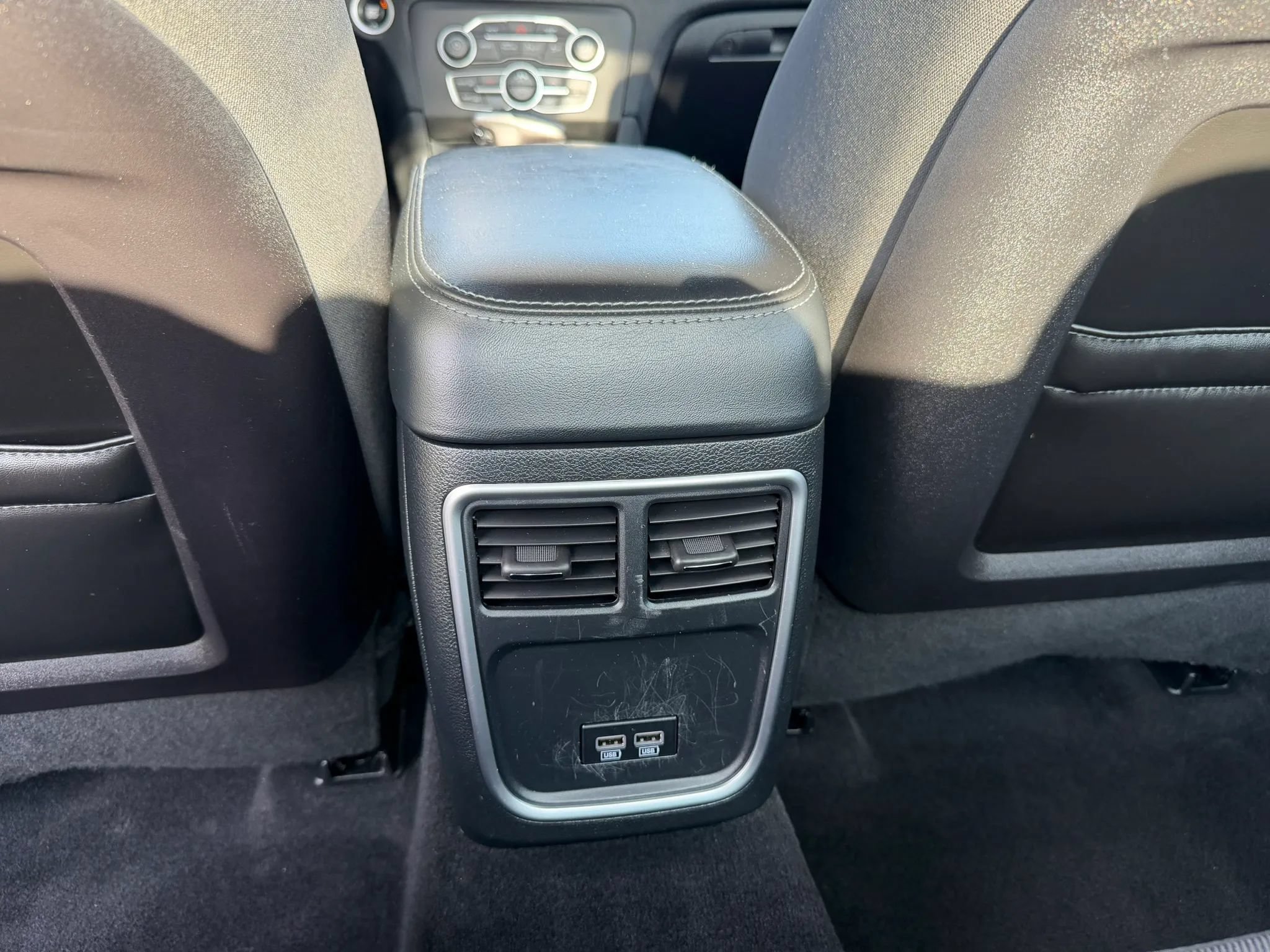 Used 2019 Dodge Charger SXT AWD/4WD image 36