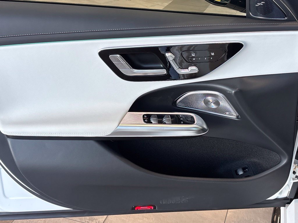 New 2027 Mercedes-Benz E 53 AMG e 4MATIC Sedan image 13