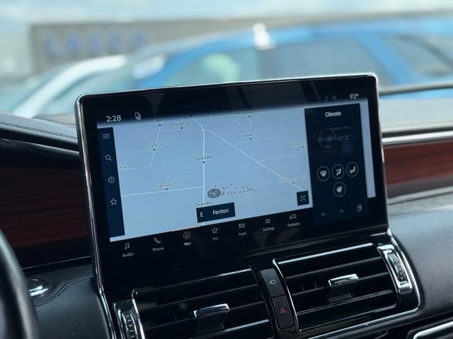 Used 2023 Lincoln Navigator L Reserve AWD/4WD video 3