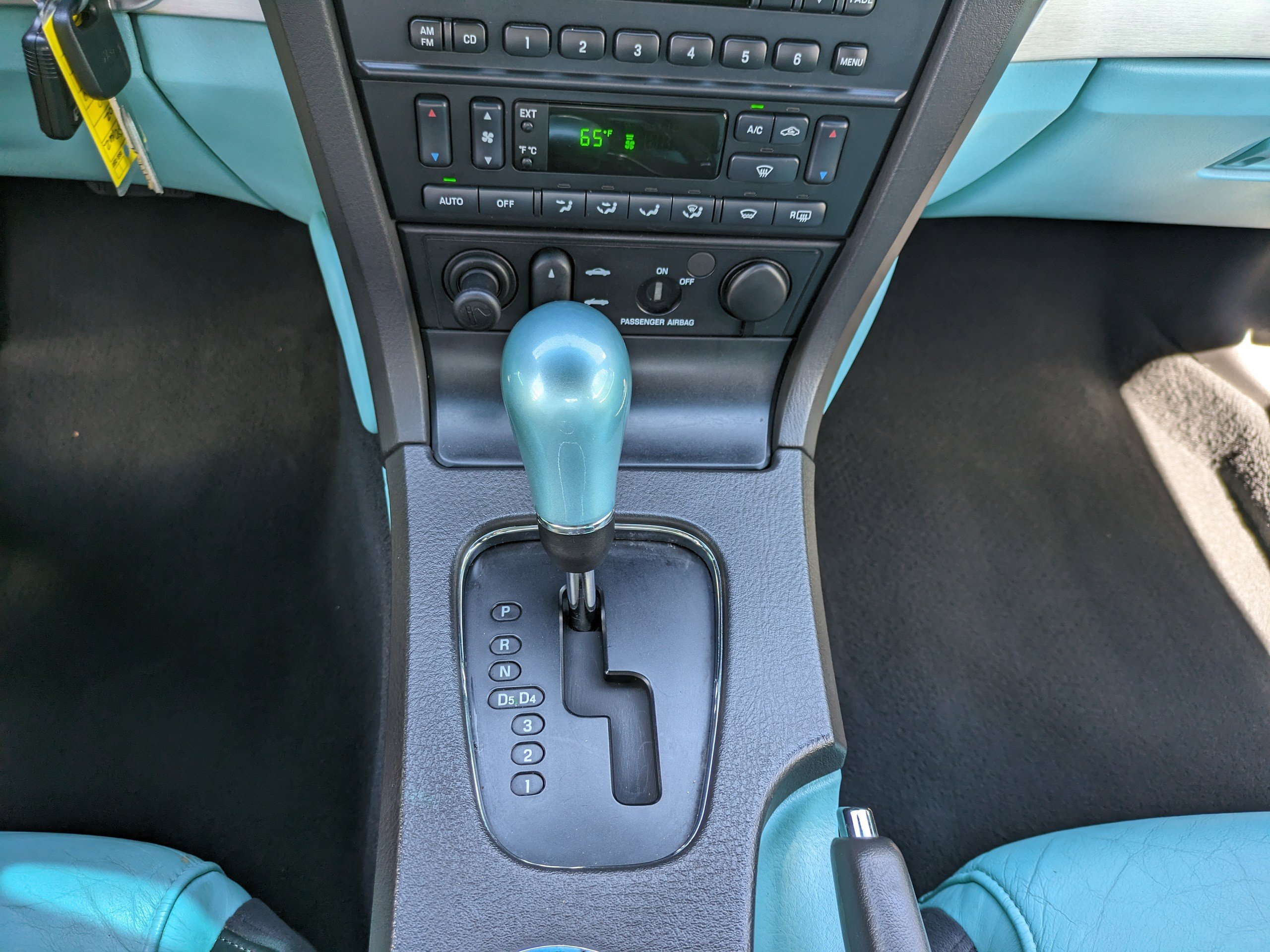 Used 2002 Ford Thunderbird RWD image 20