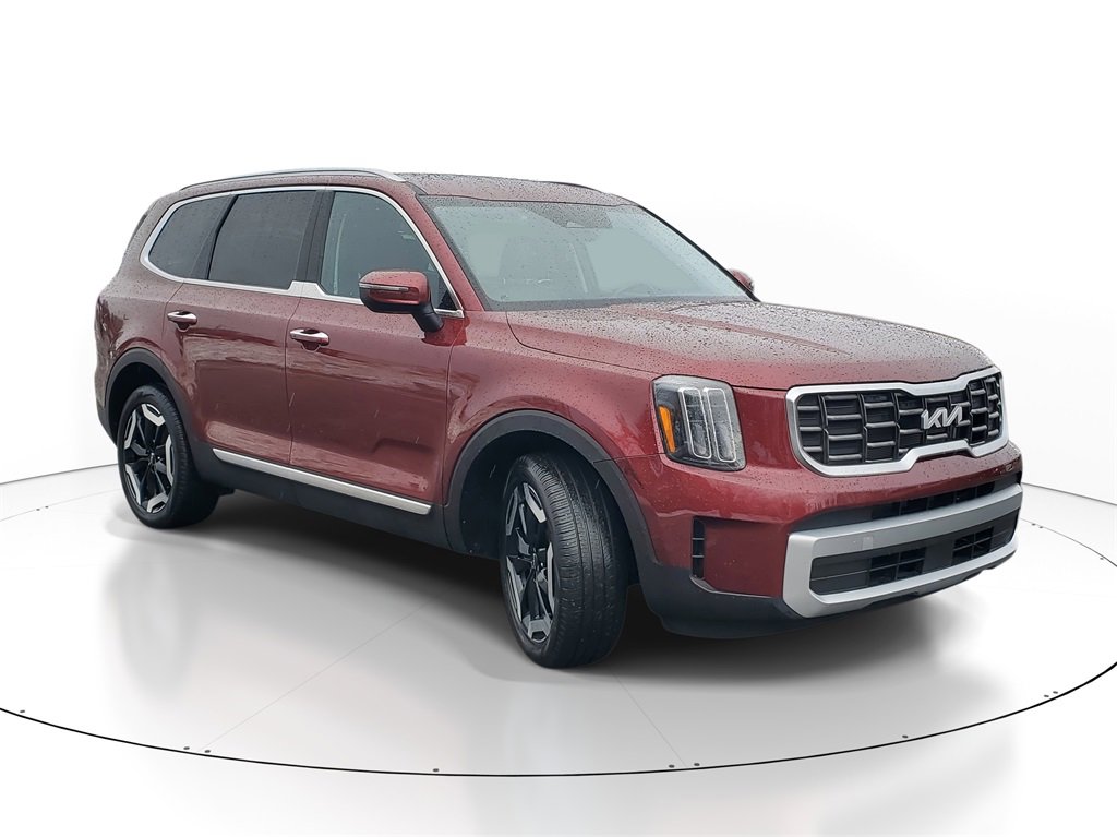 Used 2024 Kia Telluride S w/ S Sunroof Package image 2