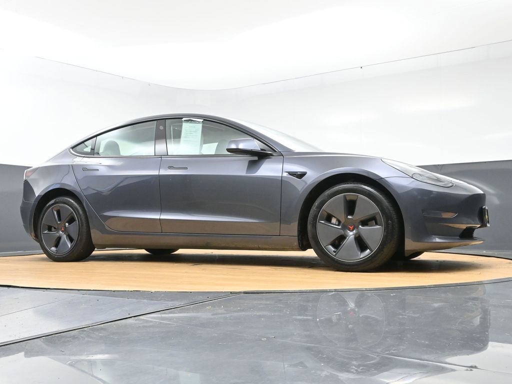 Used 2023 Tesla Model 3 Standard Range RWD image 46