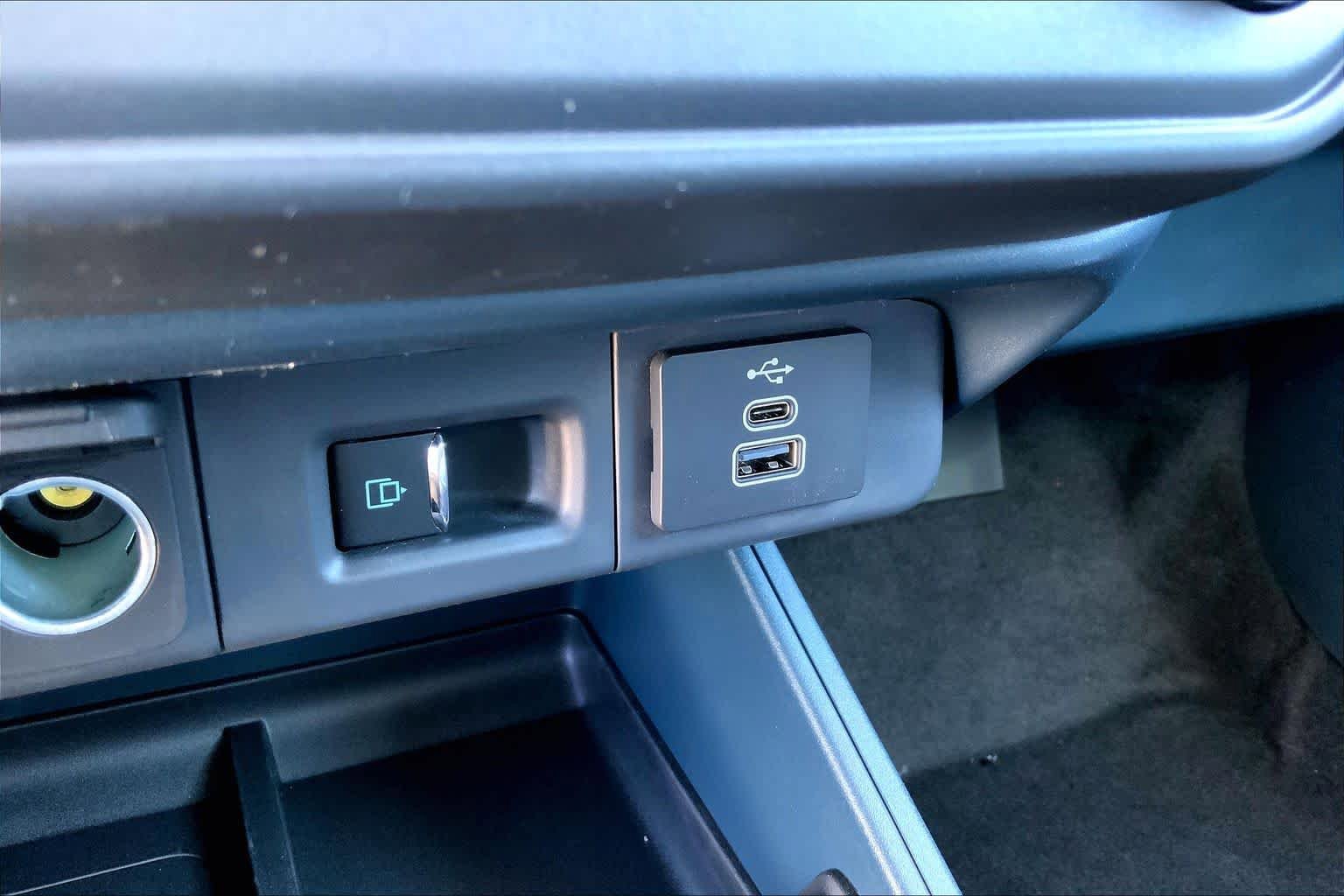 New 2026 Ford Maverick Tremor AWD/4WD image 17