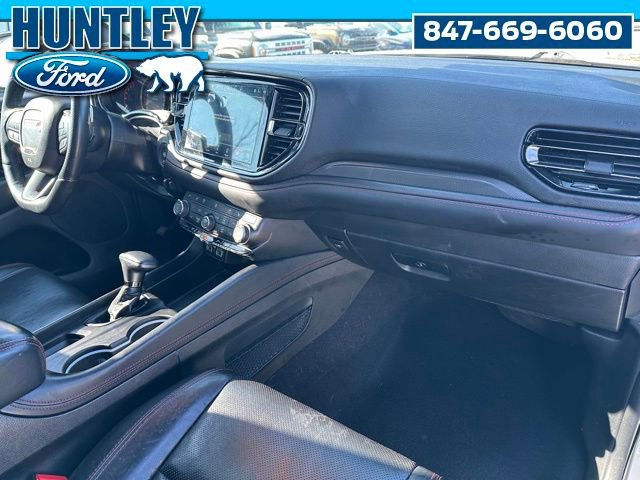Used 2023 Dodge Durango GT image 9