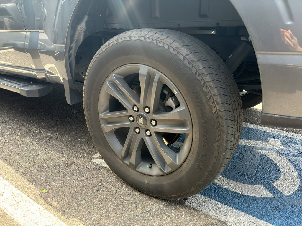 Used 2023 Ford F150 Lariat image 14