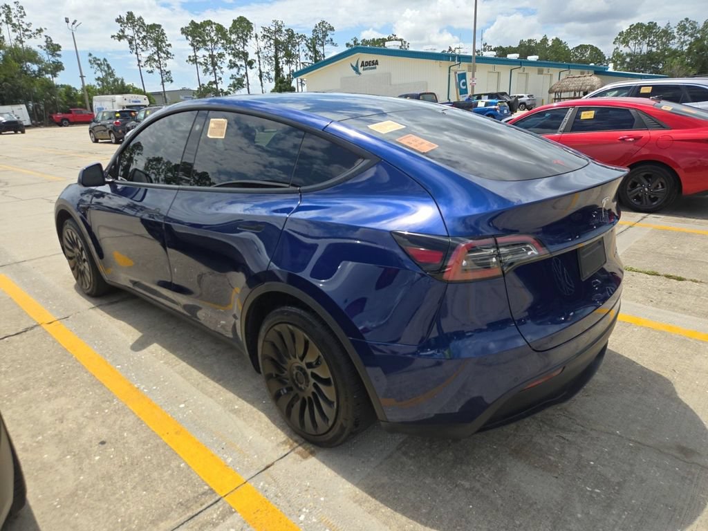 Used 2021 Tesla Model Y Long Range AWD/4WD image 4