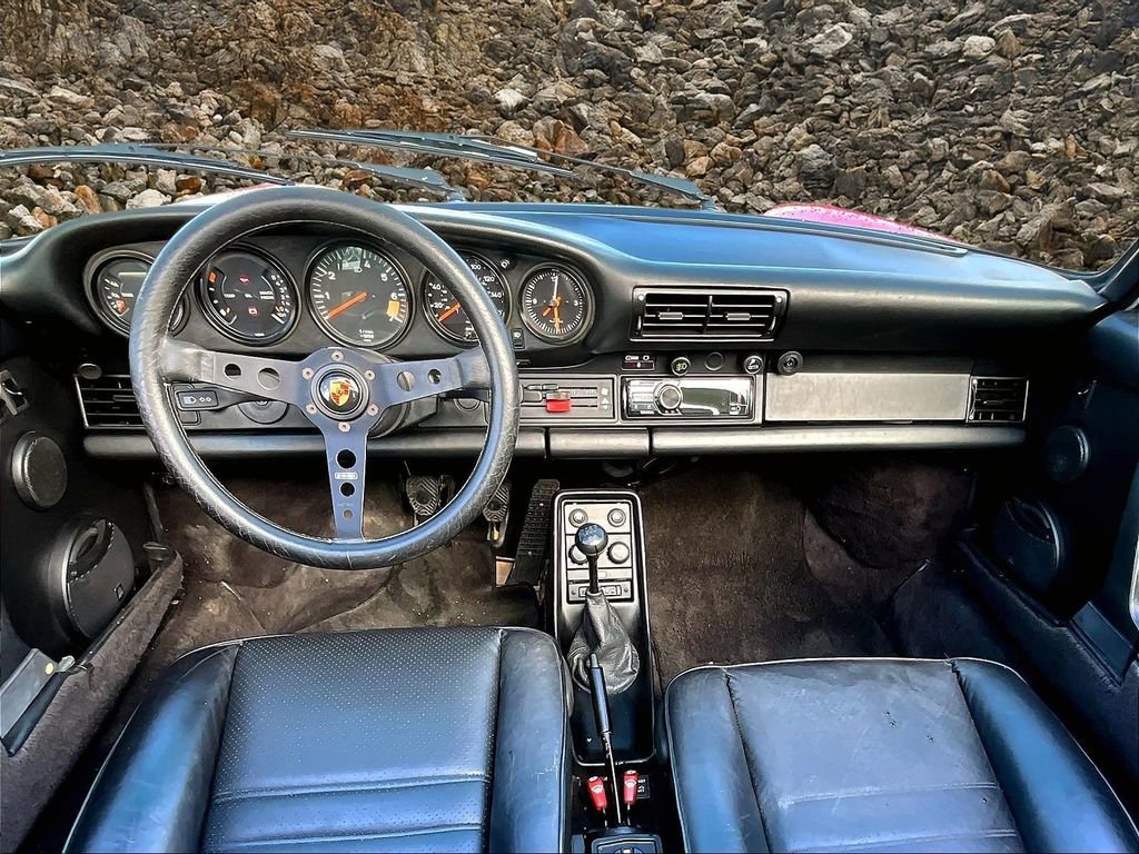 Used 1988 Porsche 911 Carrera image 15