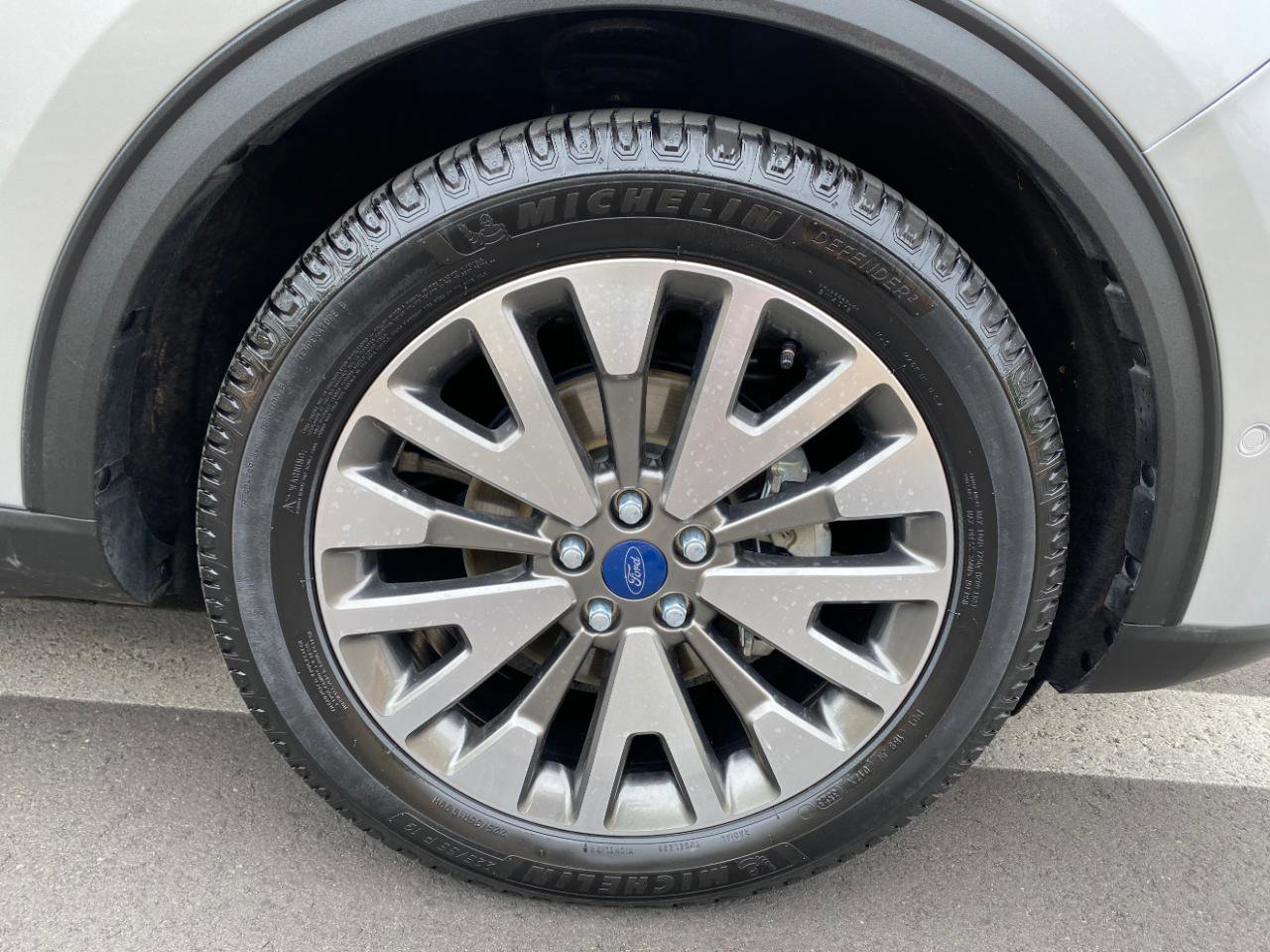 Used 2020 Ford Escape Titanium w/ Titanium Premium Package 2.0 image 21