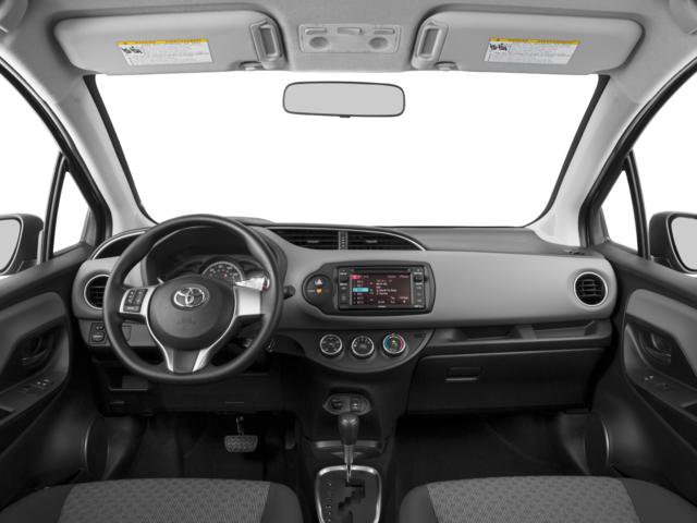 Used 2016 Toyota Yaris L image 12