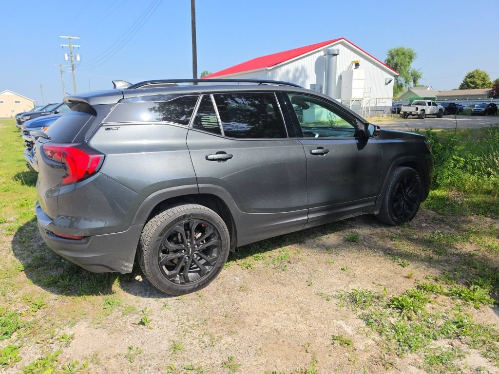 Certified 2021 GMC Terrain SLT w/ Elevation Edition FWD image 4
