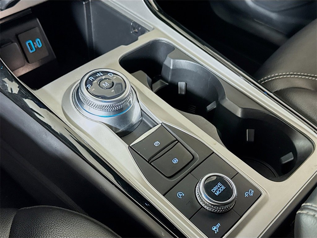 Used 2023 Ford Explorer ST image 14
