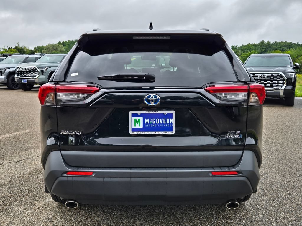 Used 2024 Toyota RAV4 XLE Premium w/ Weather Package AWD/4WD image 4