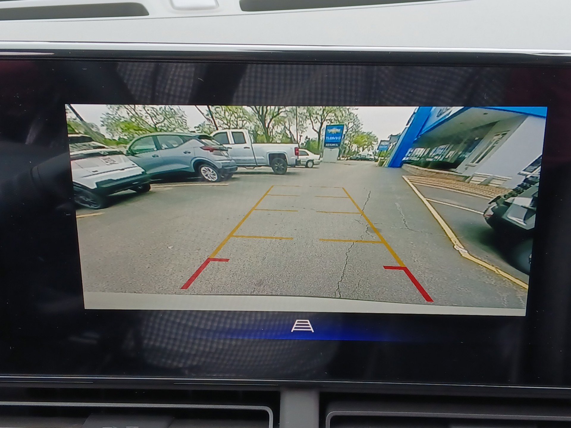 New 2026 Chevrolet Trax ACTIV w/ Sunroof Package FWD image 13