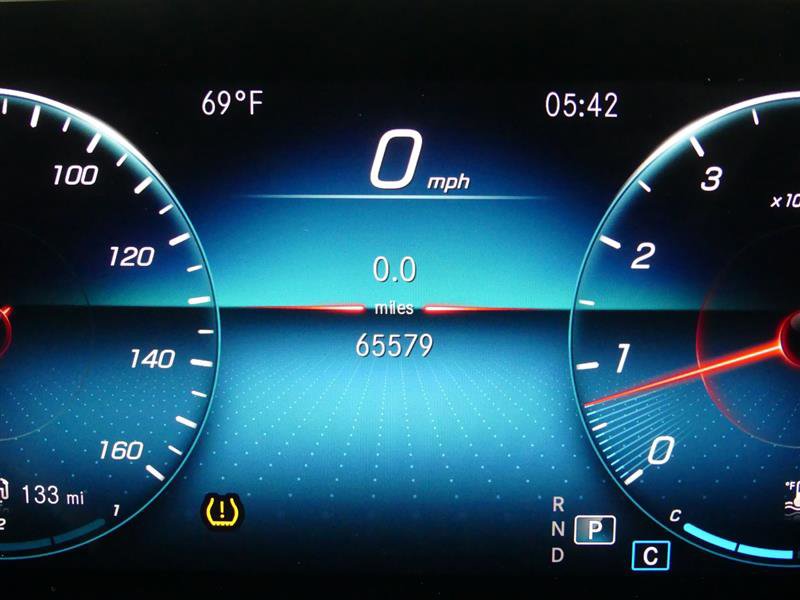 Used 2020 Mercedes-Benz GLB 250 4MATIC image 34