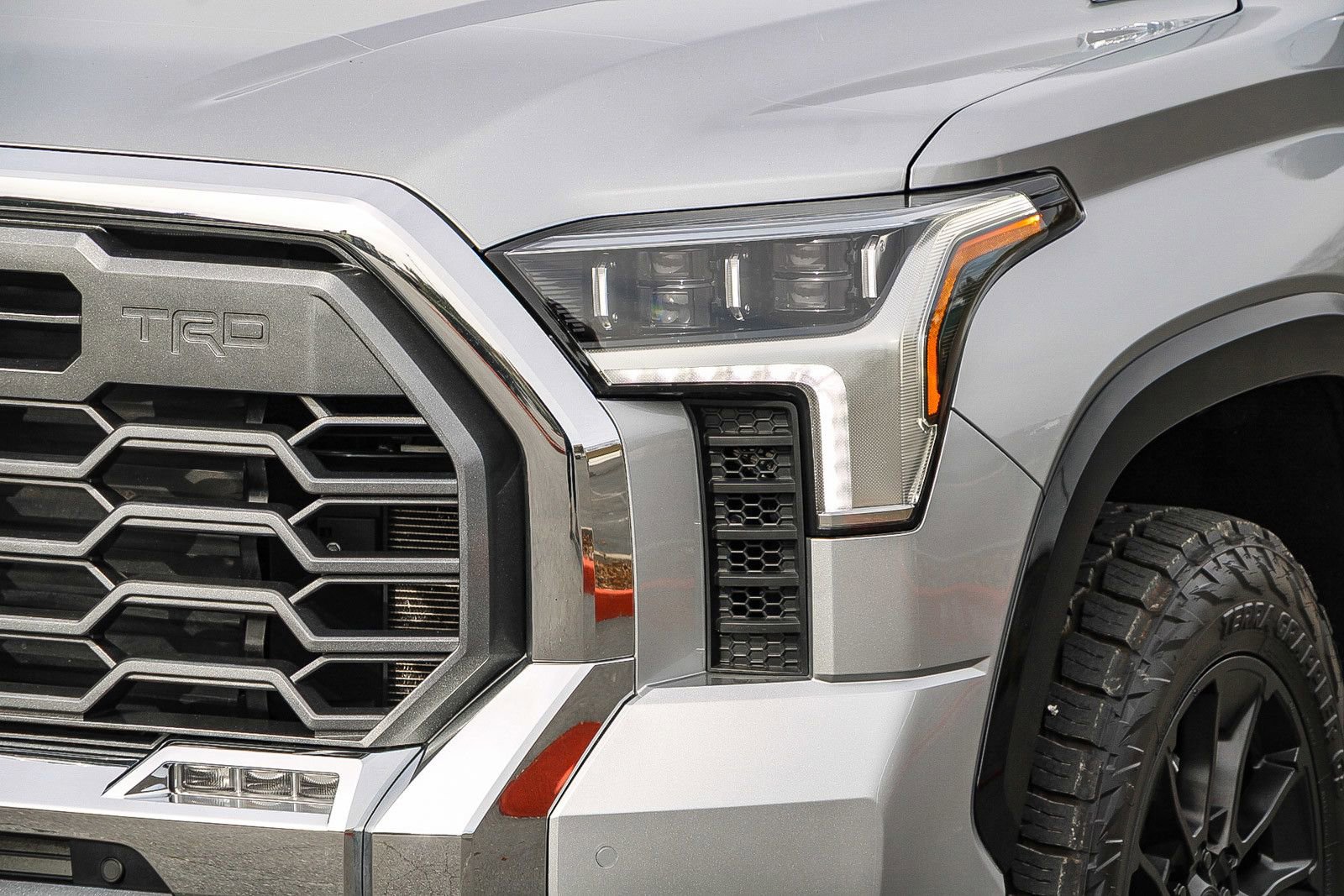 Used 2025 Toyota Tundra 1794 Edition w/ TRD Off-Road Package image 8