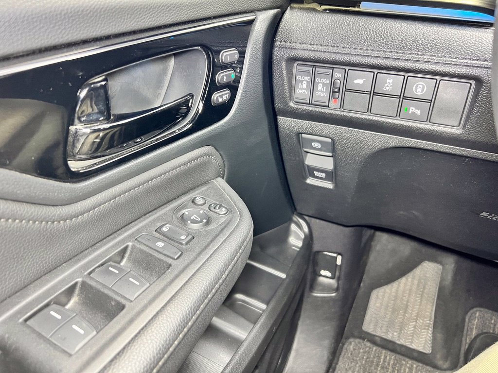 Used 2022 Honda Odyssey Elite image 27