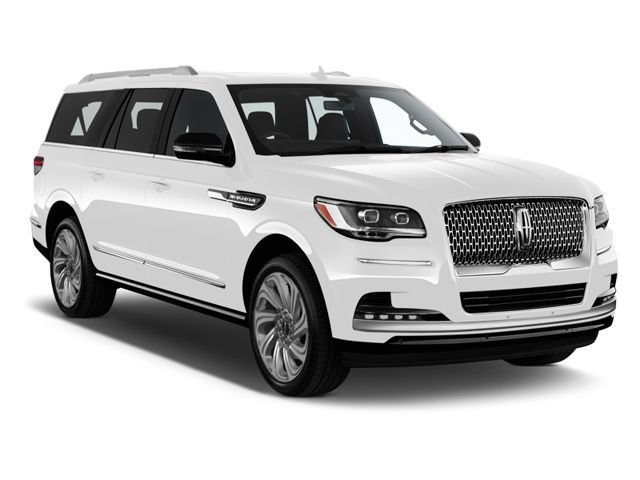 Used 2024 Lincoln Nautilus Reserve w/ Equipment Group 202A AWD/4WD image 1